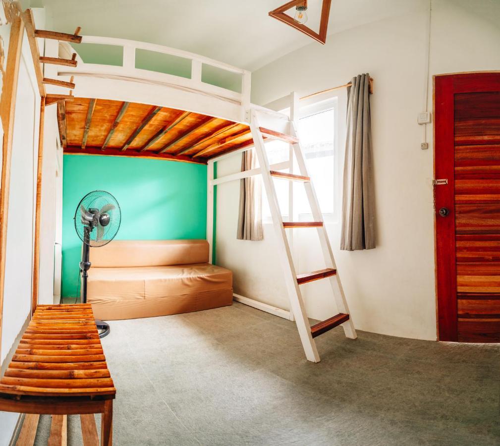 My Green Hostel San Vicente  Εξωτερικό φωτογραφία